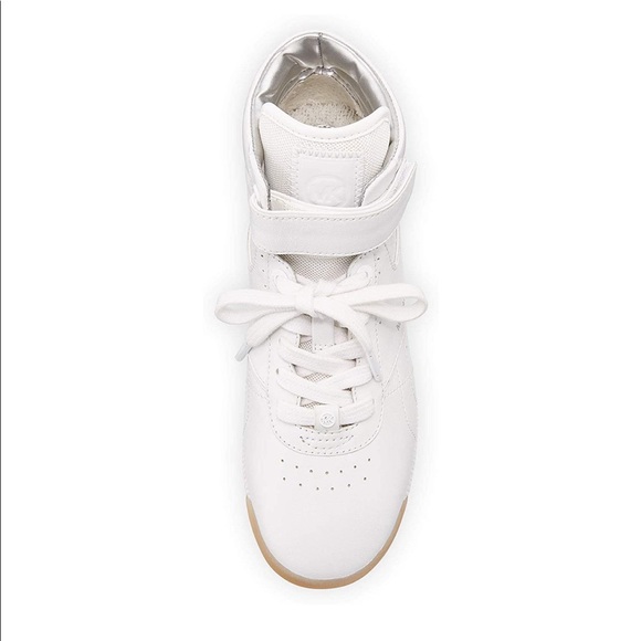 Michael Kors Sneakers - Picture 3 of 15